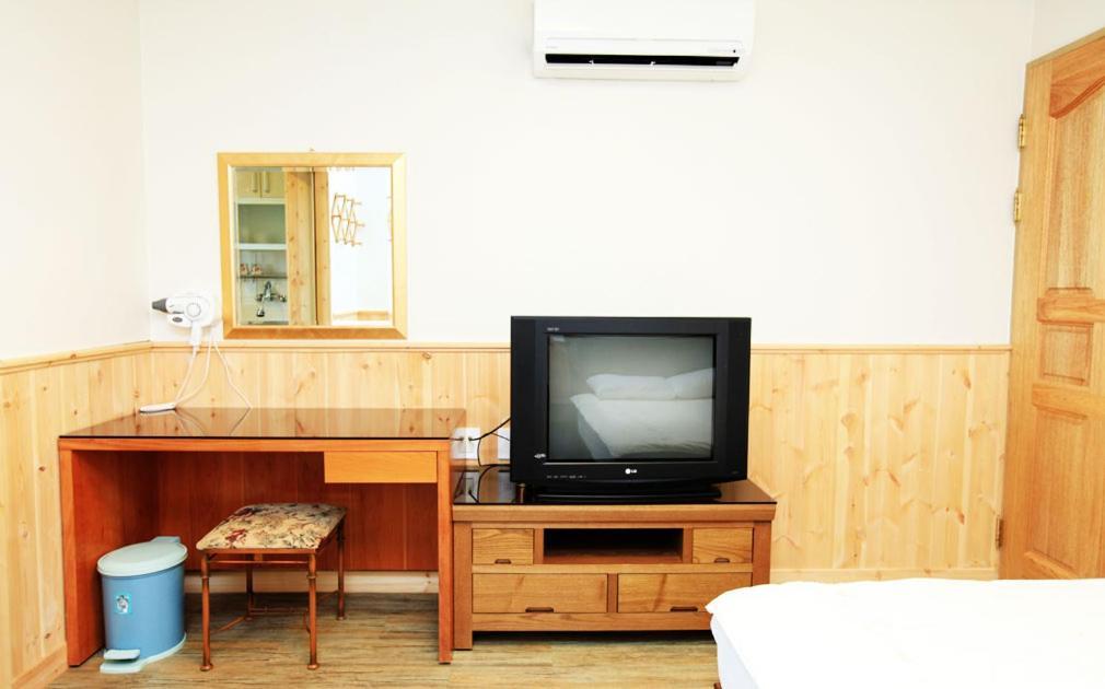 Haesung Pension Seogwipo Exterior foto