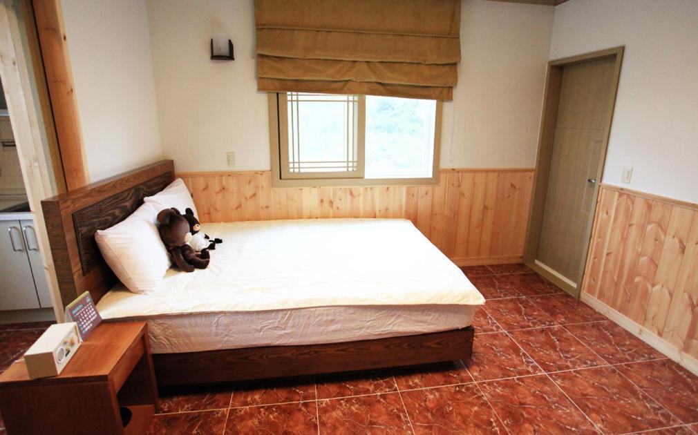 Haesung Pension Seogwipo Exterior foto